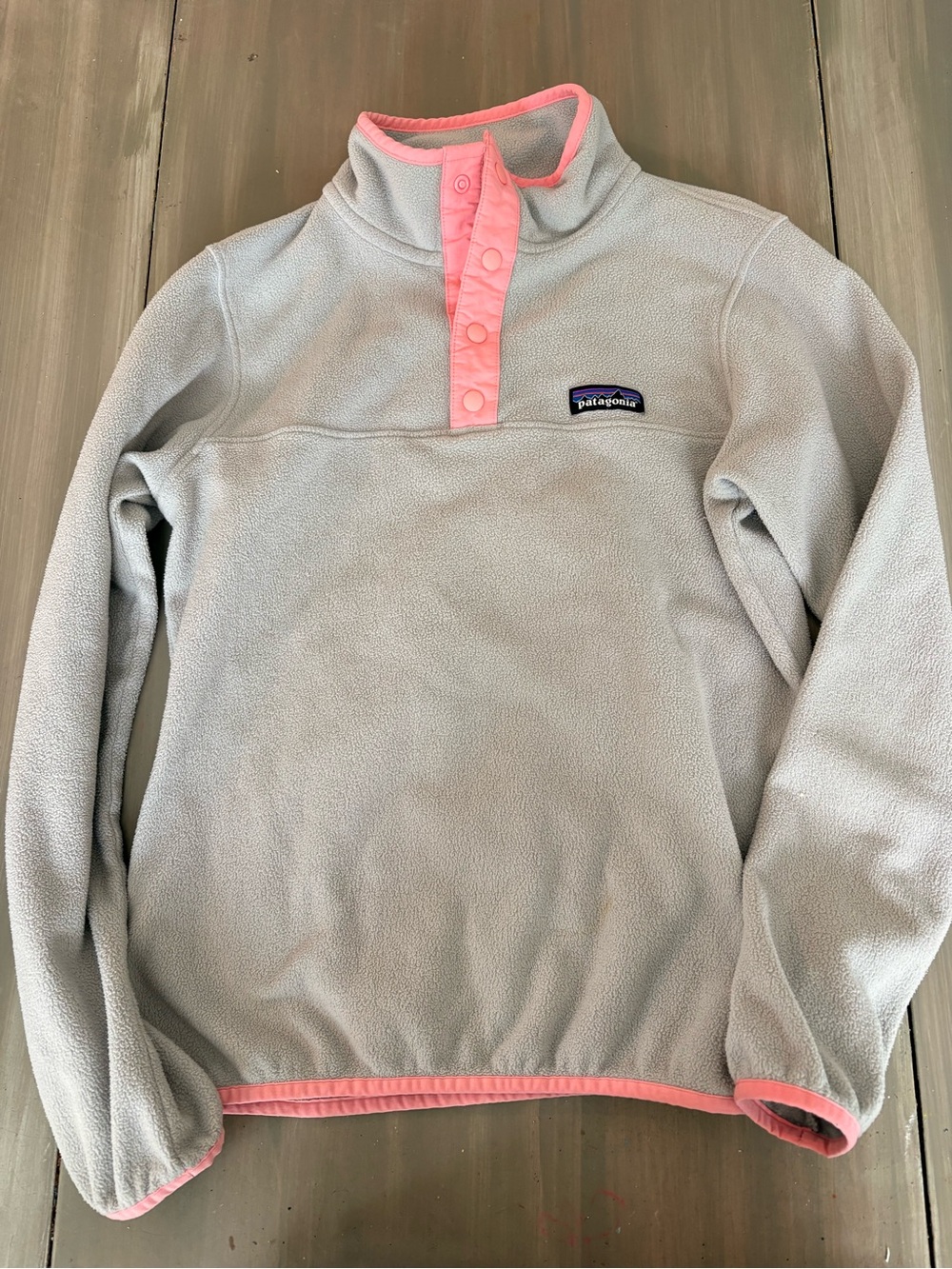 Patagonia Light Gray Fleece Pullover with Pink Trim